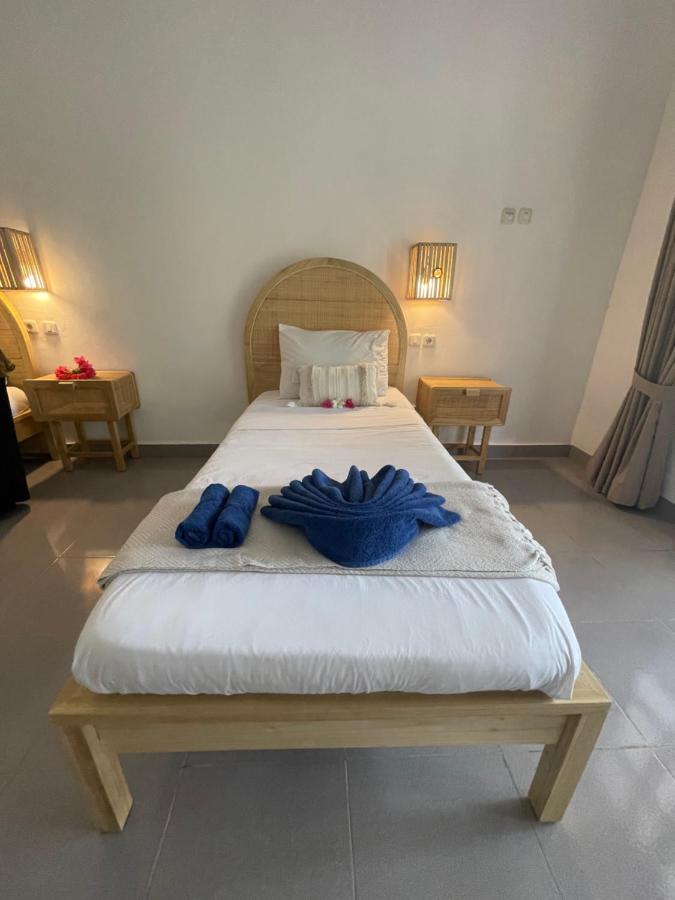 Blue Emocean Dive Resort Moyo Island Экстерьер фото